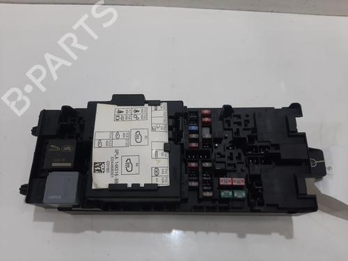Used Fuse box LAND ROVER RANGE ROVER SPORT II (L494) 3.0 SDV6 Hybrid 4x4 (340 hp) 30721814