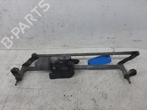 Used Front wiper motor VW GOLF VI (5K1) 1.6 TDI (105 hp) 26843386