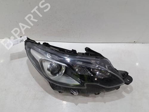 Faro derecho PEUGEOT 2008 I (CU_) 1.2 THP 130 / PureTech 130 | BP30756336C29