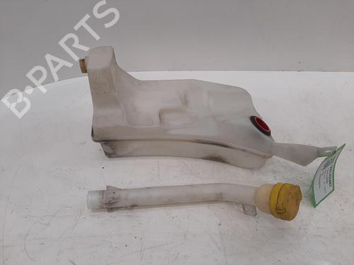 windscreen-washer-tank-renault-clio-iv-bh_-2012-2013-2014-2015-2016-2017-2018-2019-2020-2021-34274034 main image