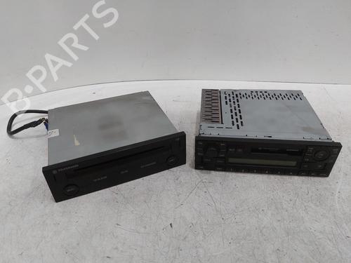 Used Radio VW BORA I (1J2) 1.9 TDI (101 hp) 26775142