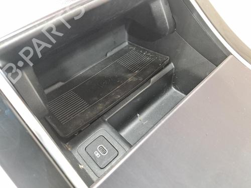 Middle console LAND ROVER RANGE ROVER EVOQUE (L551) 2.0 D200 MHEV 4x4 | BP32757069I22 - Image 6