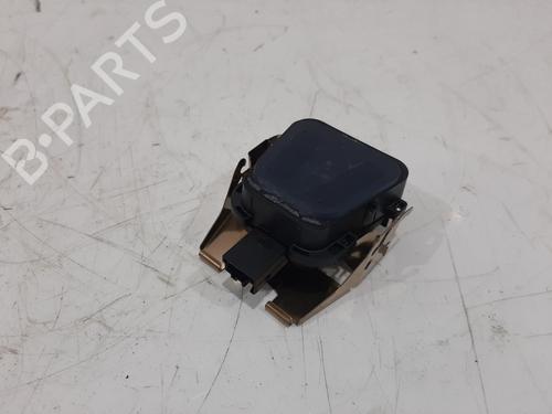 Used Electronic module Electronic module LAND ROVER RANGE ROVER IV (L405) 4.4 SDV8 4x4 (340 hp) 33212127 33212127