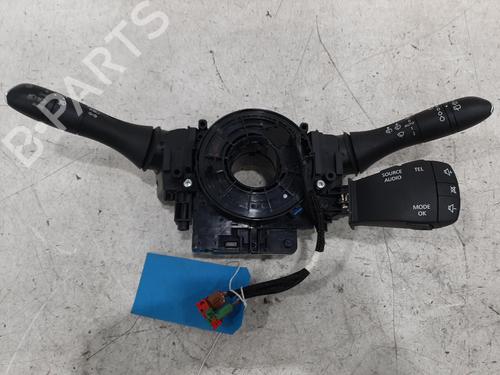 Used Switch RENAULT MEGANE IV Hatchback (B9A/M/N_) 1.5 dCi 110 (B9A3) (110 hp) 26848565