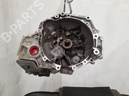 Used Gearbox Gearbox TOYOTA YARIS (_P13_) 1.3 (NSP130_, NSP130) (99 hp) 34101447 34101447