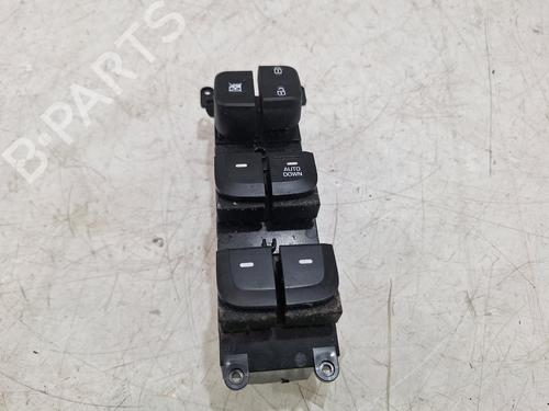 Used Right front window switch Right front window switch HYUNDAI i10 II (BA, IA) 1.0 (67 hp) 40047152 40047152