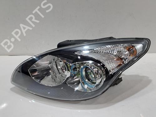 Used Left headlight HYUNDAI i30 (FD) 1.4 (109 hp) 29267037