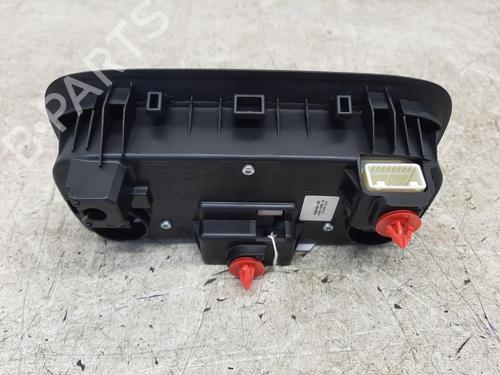 Interior roof light TOYOTA YARIS (_P21_, _PA1_, _PH1_) 1.5 Hybrid (MXPH10, MXPH11) | BP29322512I8 