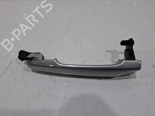 Højre fortil udvendigt håndtag Højre fortil udvendigt håndtag 38702010 38702010