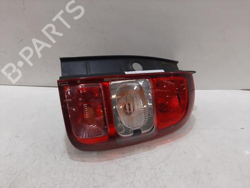 Used Right taillight DACIA DUSTER (HS_) 1.5 dCi 4x4 (109 hp) 30286640