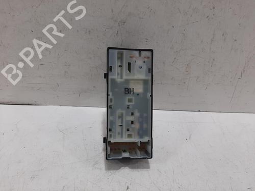Switch NISSAN MICRA IV (K13K, K13KK) 1.2 | BP29988786I30