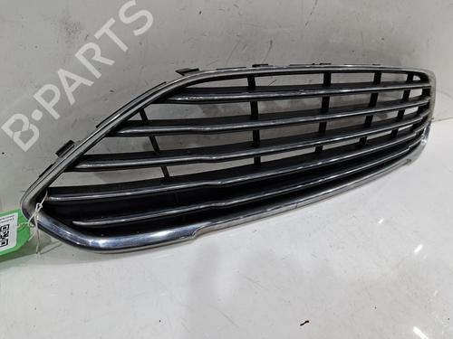 Używane Atrapa chłodnicy / Grill FORD FIESTA VI (CB1, CCN) 1.25 (82 hp) 31305313