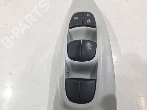 Right front window switch NISSAN JUKE (F15) 1.2 DIG-T | BP31812712I26 - Image 4