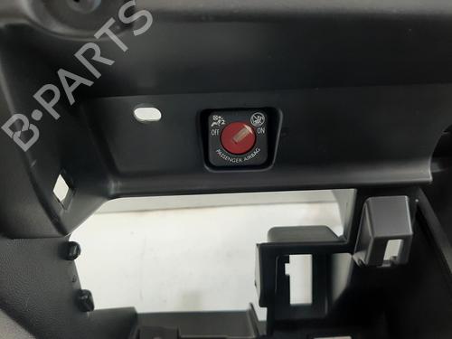 Vano posta oggetti CITROËN C3 III (SX) 1.2 PureTech 82 | BP31768930C95 