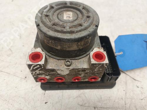 Used ABS pump ABS pump 26845702 26845702