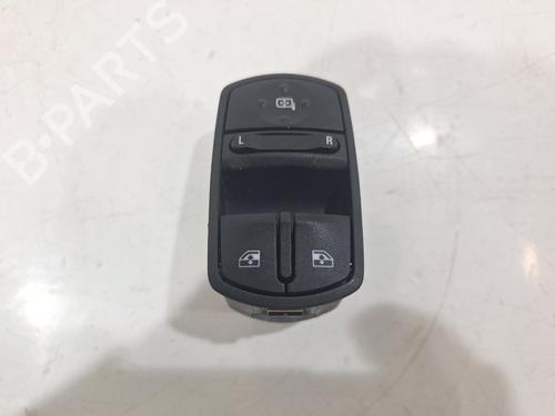 switch-vauxhall-corsa-mk-iv-e-x15-2014-31812717 main image