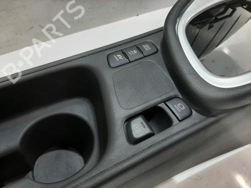 Middle console TOYOTA YARIS (_P21_, _PA1_, _PH1_) 1.5 Hybrid (MXPH10, MXPH11) | BP26751540I22 