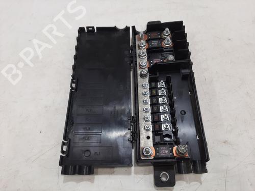 Used Fuse box JAGUAR I-PACE (X590) EV400 AWD (400 hp) 30179897