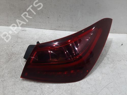 Used Right taillight MERCEDES-BENZ CLA (C118) CLA 200 (118.387) (163 hp) 33010272