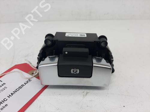 elektrisk-parkeringsbremse-jaguar-i-pace-x590-2018-26798863 main image
