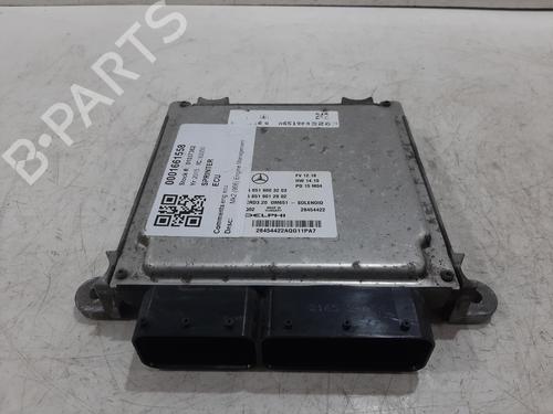 Used Control unit Control unit MERCEDES-BENZ SPRINTER 3,5-t Van (B906) 313 CDI (906.631, 906.633, 906.635, 906.637) (129 hp) 33435348 33435348