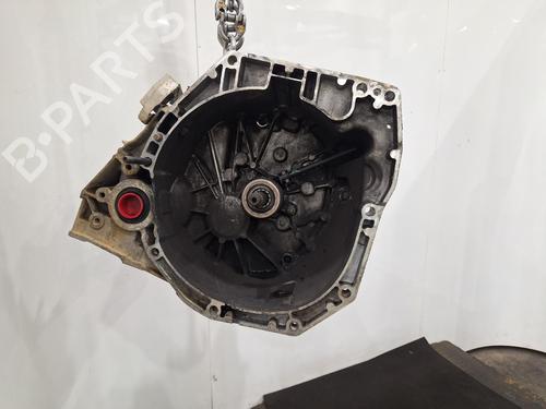 Used Gearbox Gearbox RENAULT KADJAR (HA_, HL_) 1.3 TCe 140 (HLNB, HLN1) (140 hp) 33262572 33262572