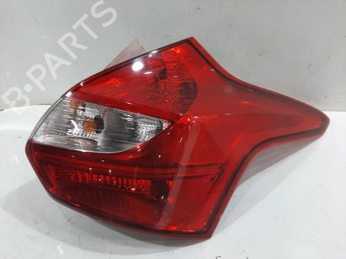 Used Right taillight FORD FOCUS III 1.6 Ti (125 hp) 26747747