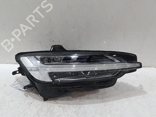Højre forlygte Højre forlygte VOLVO V60 II (225) D3 (150 hp) 37422000 37422000
