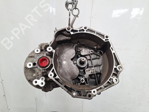 Used Gearbox VAUXHALL ASTRA Mk VII (K) (B16) 1.6 Turbo (200 hp) 26866044