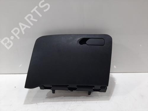 glove-box-fiat-tipo-estate-356_-357_-2016-36530503 main image