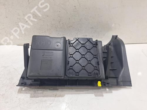 Glove box VAUXHALL CORSA Mk III (D) (S07) 1.2 i 16V (L08) | BP32214647C95