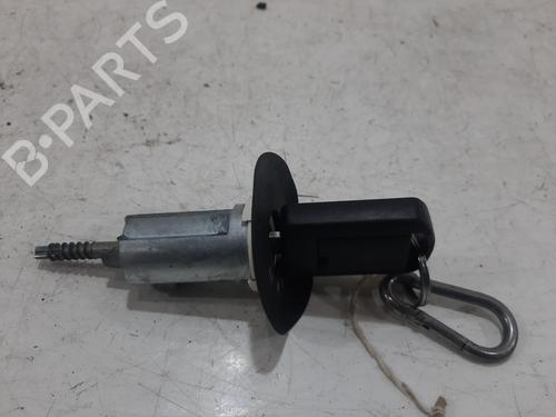 Used Ignition barrel VAUXHALL CORSA Mk II (C) (X01) 1.2 16V (F08, F68) (75 hp) 32503610
