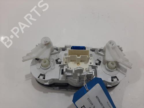 Climate control VAUXHALL CORSA Mk III (D) (S07) 1.4 (L08) | BP32214644I5 