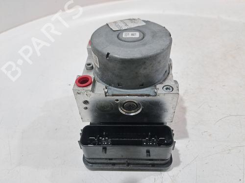 Used ABS pump FORD FOCUS III 1.0 EcoBoost (100 hp) 31978236