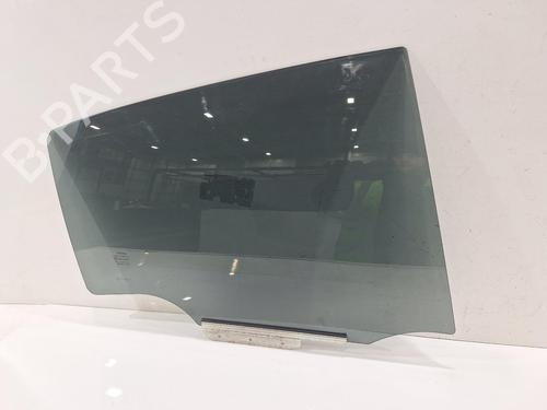 Dør rude højre bagtil TOYOTA YARIS (_P13_) 1.3 (NSP130_, NSP130) (99 hp) 32064507