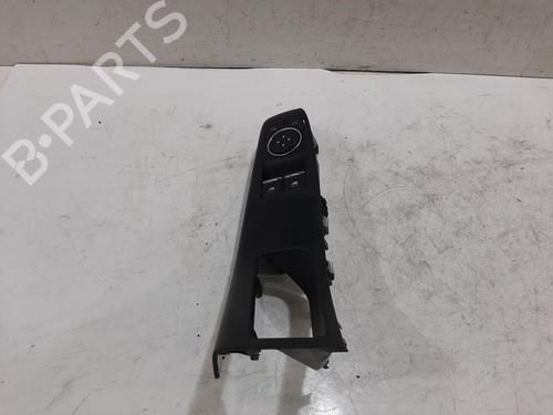 kombi-kontakt-stilkkontakt-ford-fiesta-vii-hj-hf-2017-32239782 main image