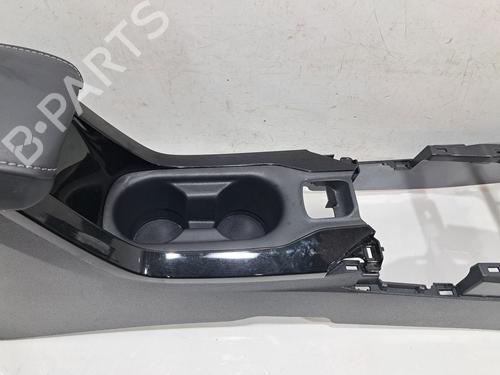 Middle console TOYOTA COROLLA Estate (_E21_) 1.8 VVTi Hybrid (ZWE219) | BP32239395I22 - Image 4