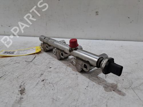 Injection rail PEUGEOT 2008 I (CU_) 1.2 THP 130 / PureTech 130 | BP38777057M98 - Image 3