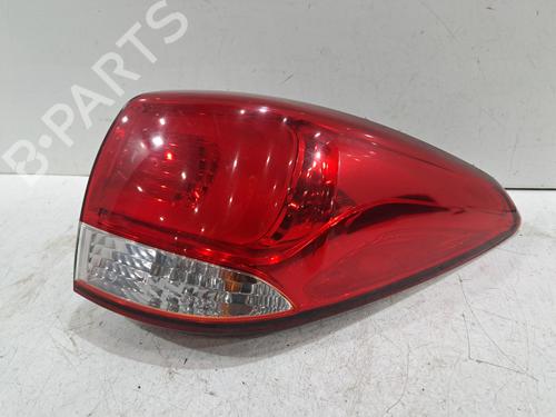 right-taillight-kia-carens-iv-2013-32027202 main image