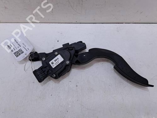 Used Pedal Pedal 38944862 38944862