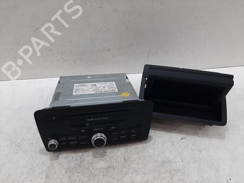 Used Radio AUDI A1 Sportback (8XA, 8XF) 1.6 TDI (105 hp) 30324484