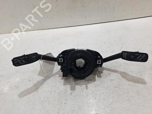 Used Switch SKODA FABIA III (NJ3) 1.0 (60 hp) 31033092