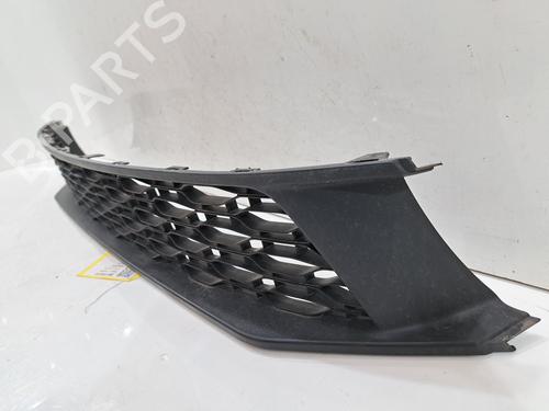 Grill DACIA SANDERO II 1.0 SCe 75 (B8JC, B8JD, B8NC) | BP31240283C40 