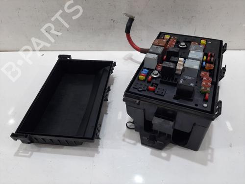 Used Fuse box VAUXHALL ZAFIRA Mk III (P12) 1.4 (75) (140 hp) 29267033