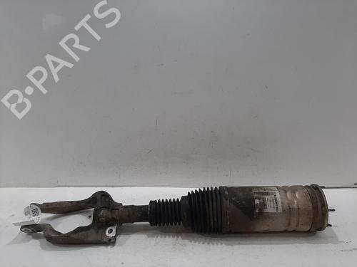 Høyre foran støtdemper LAND ROVER RANGE ROVER IV (L405) 3.0 SDV6 Hybrid 4x4 (340 hp) 30896457