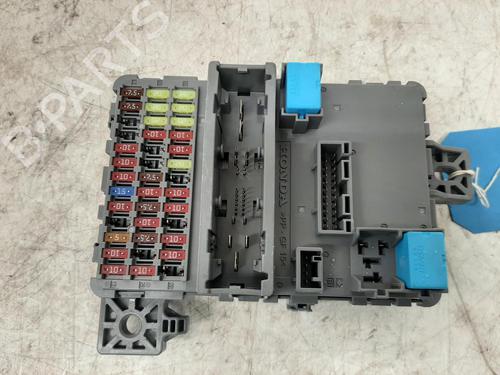 Sikringsdåse HONDA JAZZ V (GR_, GS_) 1.5 eHEV (GR3, GR6) (109 hp) 30735404