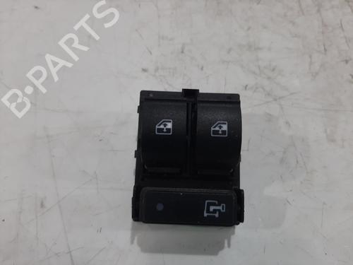 Used Switch FIAT DOBLO Cargo (263_) 1.6 D Multijet (263WXD1B, 263WXR1B, 263WXX1B, 263ZXD1B,... (105 hp) 30141827