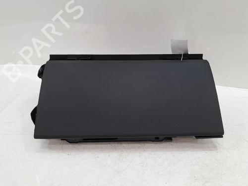 Used Glove box Glove box LAND ROVER RANGE ROVER IV (L405) 4.4 SDV8 4x4 (340 hp) 33939856 33939856