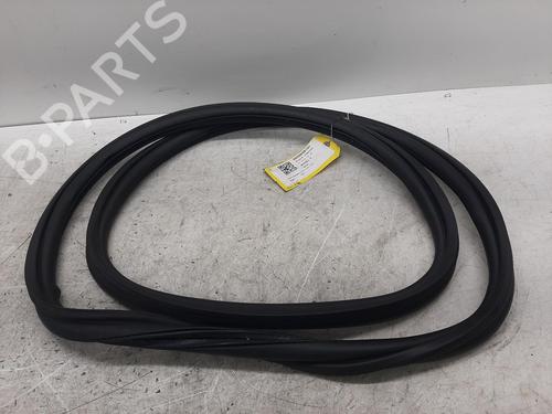 Gummiliste TESLA MODEL 3 (5YJ3) EV AWD | BP29266128C142 - Image 3