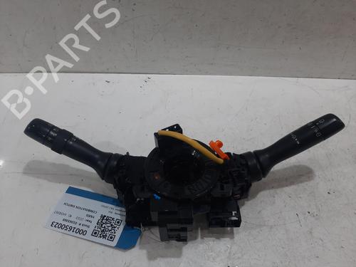 Comutador TOYOTA YARIS (_P9_) 1.33 VVT-i (NSP90_, NSP90R) (100 hp) 32503740